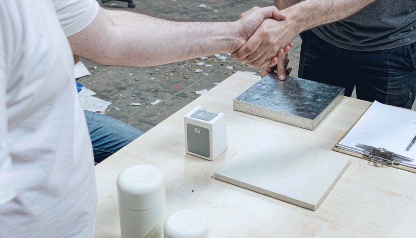Low Cost Entry Vape for Small Retailers packaging detail