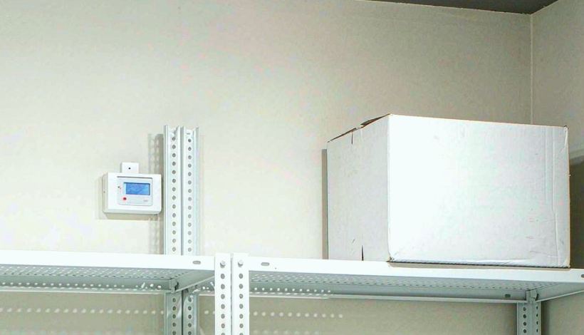 Merchandising for Shopping Mall Kiosks — Bulk Low Cost Small Retailers — Low Cost Entry Vape for Small Retailers Bulk
